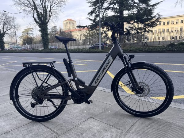 Corratec E-Power 2025 25 km/h M Gris foncé